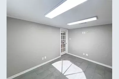 1905 W Ennis Avenue #204, Ennis, TX 75119 - Photo 8