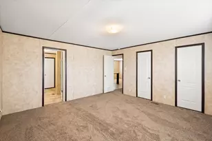 12325 Hudson Dr, Alvarado, TX 76009 - Photo 32