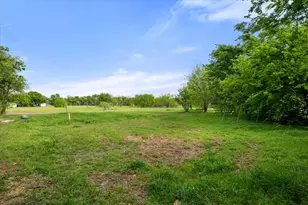 12325 Hudson Dr, Alvarado, TX 76009 - Photo 38