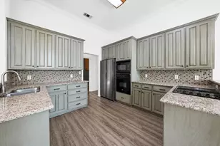 6398 Dorsey Dr, Athens, TX 75752 - Photo 12