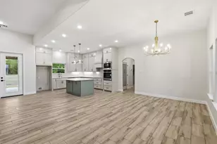 1021 Preserve St, Weatherford, TX 76085 - Photo 10