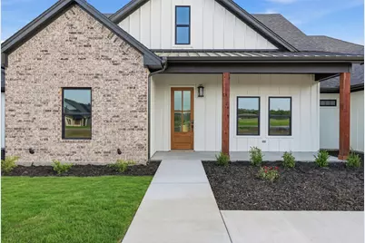 1021 Preserve Street, Weatherford, TX 76085 - Photo 2
