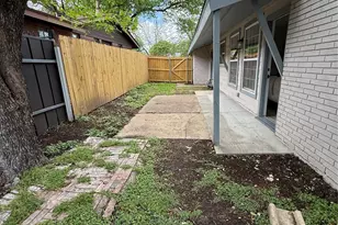 2010 Durham St, Irving, TX 75062 - Photo 18