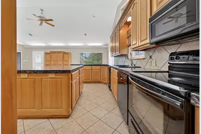 2436 Lakefront Shores Road, Athens, TX 75752 - Photo 12