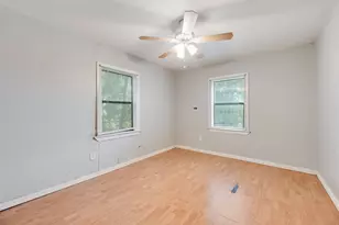 6737 Lakeside Dr, Lake Worth, TX 76135 - Photo 16