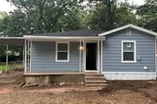 424 Sherman Dr, Pottsboro, TX 75076 - Photo 1