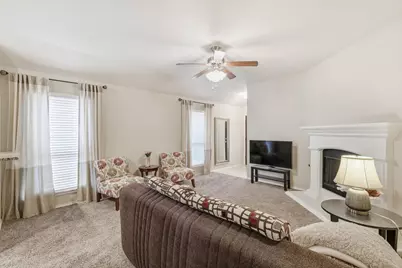 9904 Fox Squirrel Trail, McKinney, TX 75071 - Photo 6