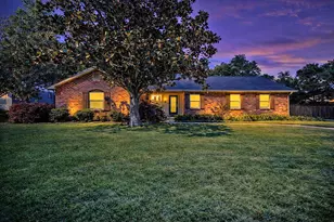 4 Patterson Dr, Greenville, TX 75402 - Photo 1