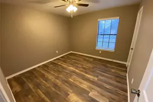 1502 Daffan Ave, Ennis, TX 75119 - Photo 8