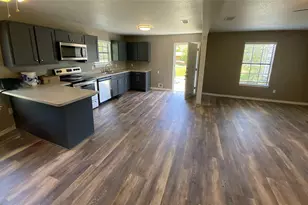 1502 Daffan Ave, Ennis, TX 75119 - Photo 1