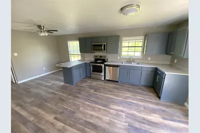 1502 Daffan Avenue, Ennis, TX 75119 - Photo 4