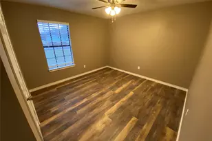 1502 Daffan Ave, Ennis, TX 75119 - Photo 10