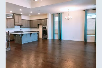 8712 Pine Valley Drive, McKinney, TX 75070 - Photo 4