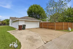 2408 Huntington Dr, Plano, TX 75075 - Photo 28