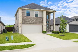 124 Mandarin St, Forney, TX 75126 - Photo 2