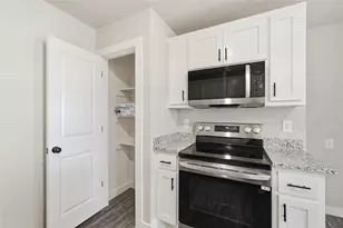 3033 Glennster St, Abilene, TX 79606 - Photo 10