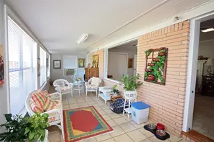 914 Fairview St, Graham, TX 76450 - Photo 6