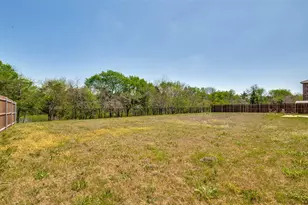 2430 Sagebrush Dr, Glenn Heights, TX 75154 - Photo 24