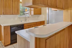 716 Nicole Dr, Burleson, TX 76028 - Photo 10