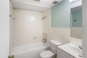 427 Arborview Dr, Garland, TX 75043 - Photo 12