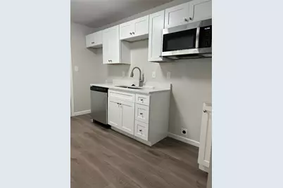 407 N Justin Avenue #Unit A, Dallas, TX 75211 - Photo 2