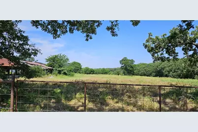 1651 Desvoignes Road, Denison, TX 75021 - Photo 4