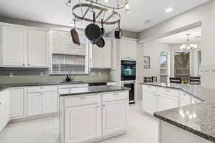 2441 Telluride Dr, Flower Mound, TX 75028 - Photo 12