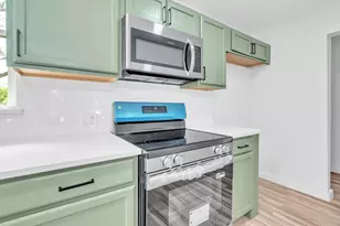 5620 Hiett Ct, Fort Worth, TX 76112 - Photo 8