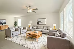 2744 Ctr Crk Ln, Fort Worth, TX 76108 - Photo 4