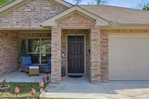 6766 Mike Dr, North Richland Hills, TX 76180 - Photo 2