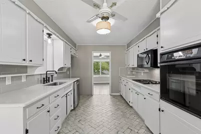 3920 Georgian Drive, Haltom City, TX 76117 - Photo 12
