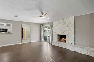 3920 Georgian Dr, Haltom City, TX 76117 - Photo 4