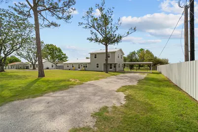 1058 E Reno Road, Reno, TX 76020 - Photo 2