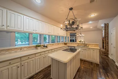 2908 Oak Trail Court, Dalworthington Gardens, TX 76016 - Photo 14