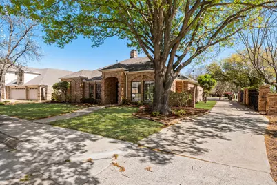 11104 Manorview Circle, Dallas, TX 75228 - Photo 2