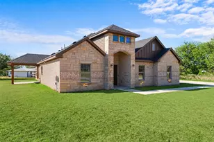 639 Legendary Ln, Gun Barrel City, TX 75156 - Photo 10