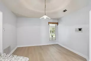 6065 Autumn Hills Dr, Fort Worth, TX 76140 - Photo 10