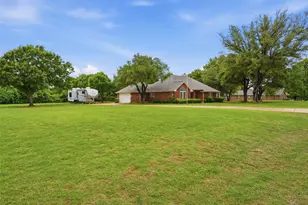 6065 Autumn Hills Dr, Fort Worth, TX 76140 - Photo 26