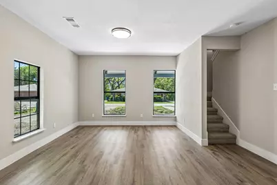 104 W 2nd Street, Waxahachie, TX 75165 - Photo 4