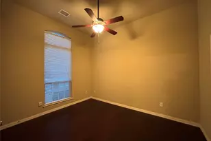 7812 Edgeglen Trail, Sachse, TX 75048 - Photo 16