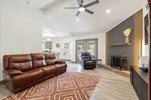 6716 Bartay Dr, North Richland Hills, TX 76182 - Photo 6