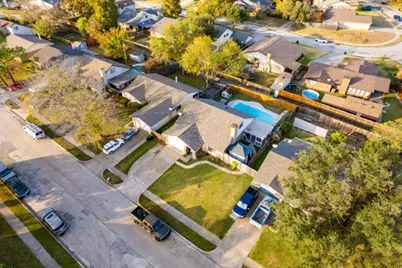 813 Via Avenida, Mesquite, TX 75150 - Photo 1