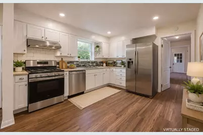 211 W Long Street, Elm Mott, TX 76640 - Photo 4