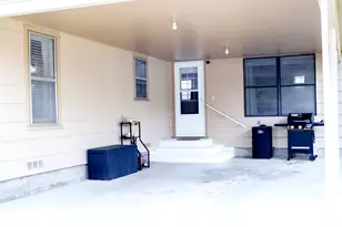 315 E 4th St, Muenster, TX 76252 - Photo 22