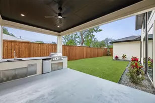 3815 Hawick Ln, Dallas, TX 75220 - Photo 36