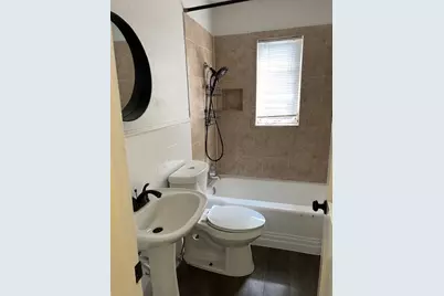 909 Sunnyvale Drive, Arlington, TX 76010 - Photo 8