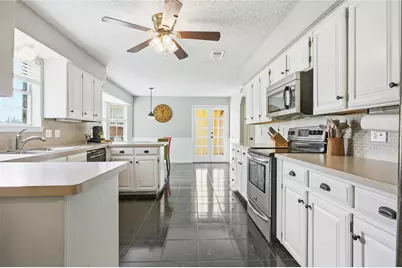 6604 Gillis Johnson, Fort Worth, TX 76179 - Photo 14