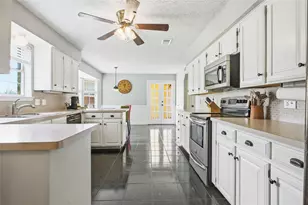 6604 Gillis Johnson, Fort Worth, TX 76179 - Photo 14