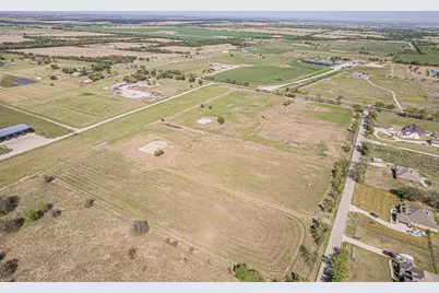 12588 Flow, Krum, TX 76249 - Photo 18