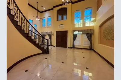 2807 Borama Drive, Irving, TX 75062 - Photo 8